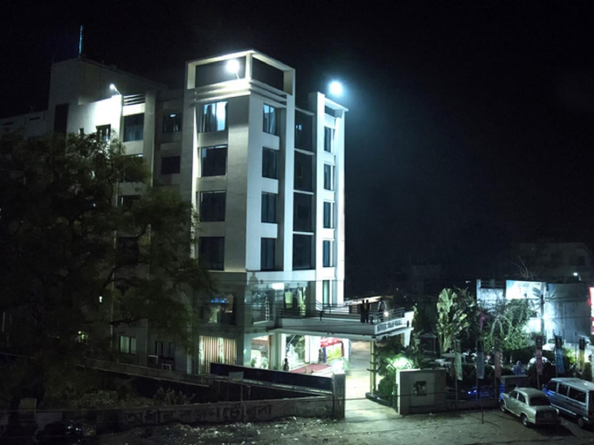 Hotel Sunshine Baharampur Esterno foto