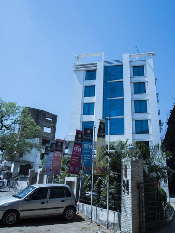 Hotel Sunshine Baharampur Esterno foto